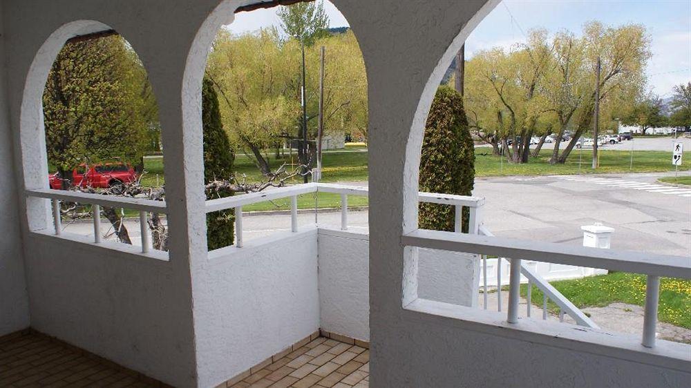 Riverside Motel Penticton Dış mekan fotoğraf
